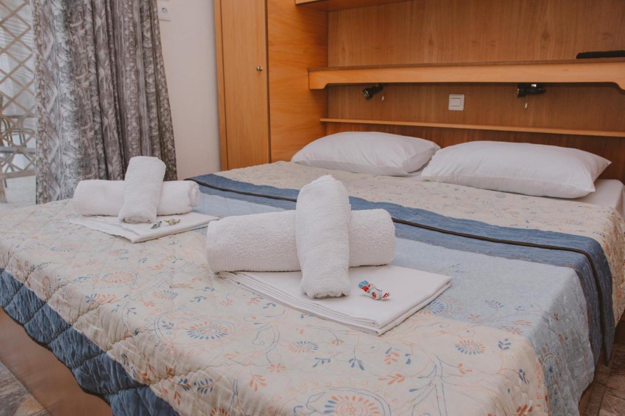 باراليا ديونيسيو Apartments Tania المظهر الخارجي الصورة